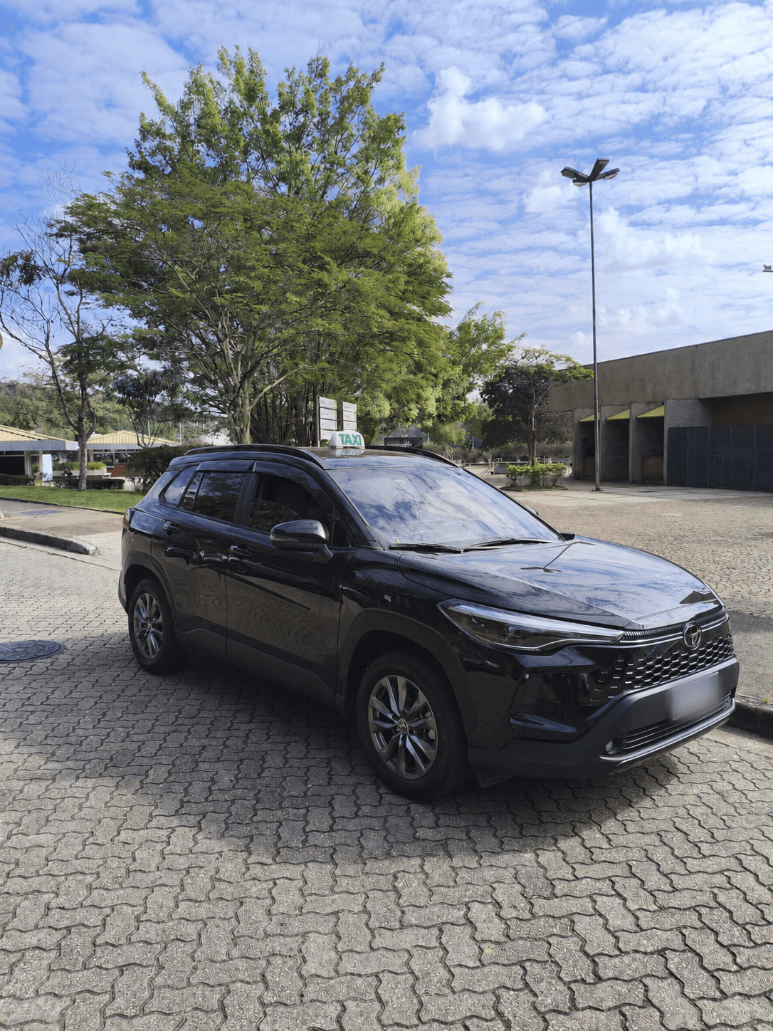 Executive SUV from the EJS Transfer fleet